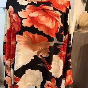 Floral Print Women's Blouse - Black and Red